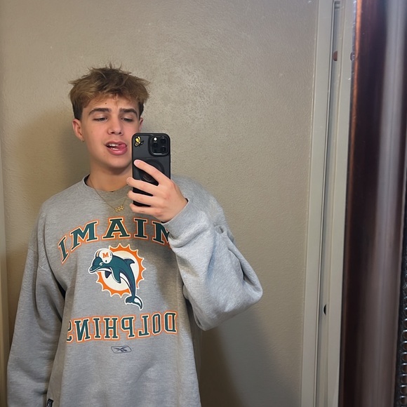 Meet your Posher, Marshall - Picture 1 of 2